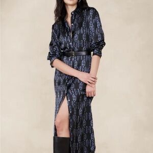 Banana Republic Black and Blue Long Sleeve Dress